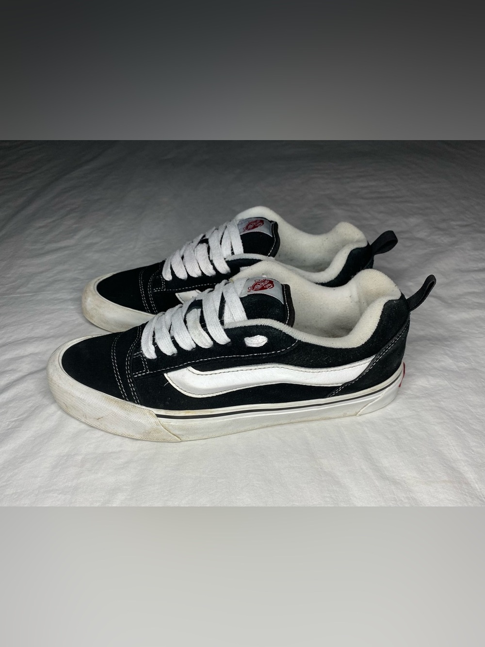 Vans KNU SKOOL Black/True White Men Casual Skate Sneaker VN0009QC6BT Sz 9.5